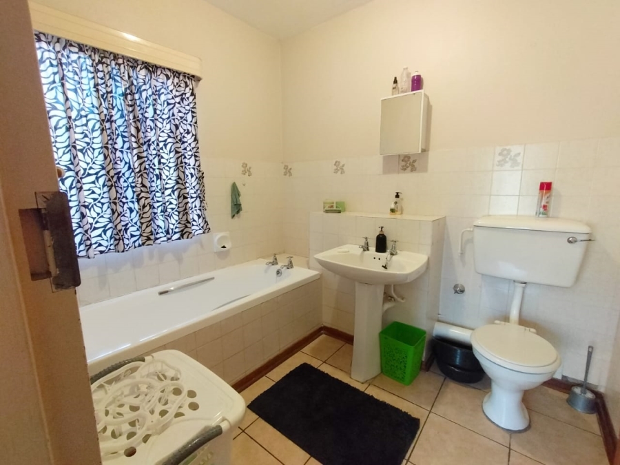 2 Bedroom Property for Sale in Gardeniapark Free State
